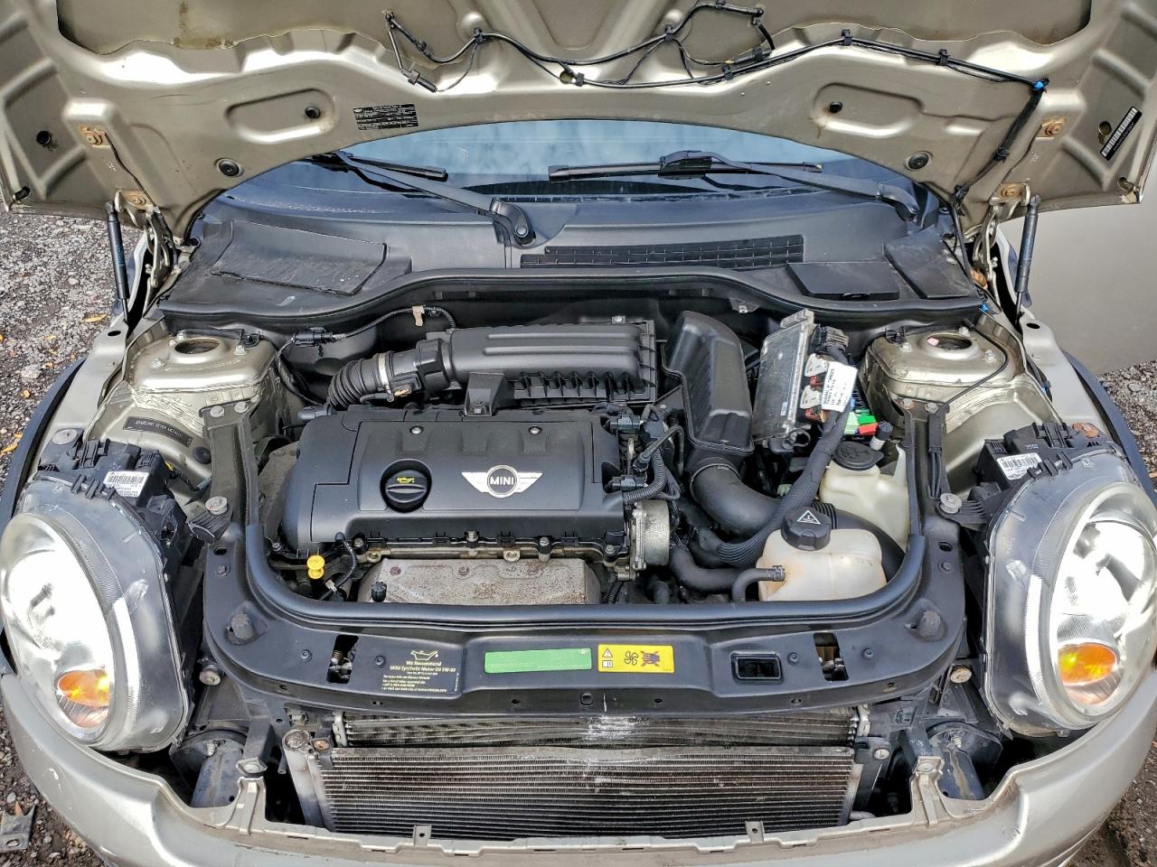 2010 Mini Cooper VIN: WMWMF3C57ATZ65167 Lot: 93572315