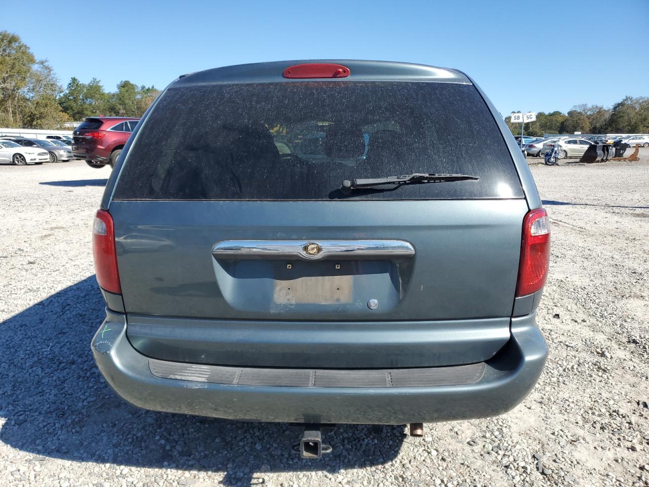 2006 Chrysler Town & Country VIN: 1A4GP45R16B739832 Lot: 92288225