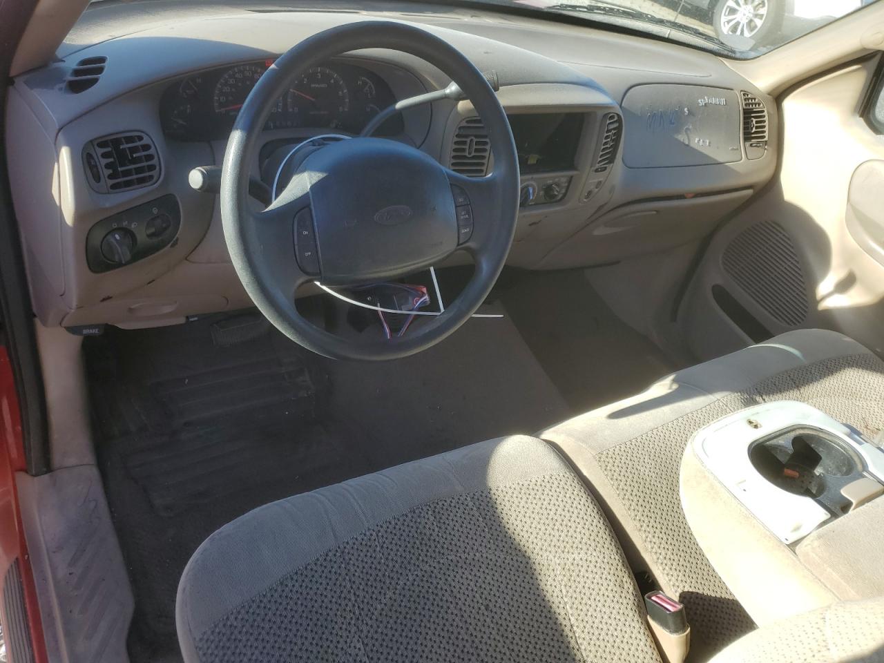 2000 Ford F150 VIN: 1FTZX1727YNC39107 Lot: 91852265