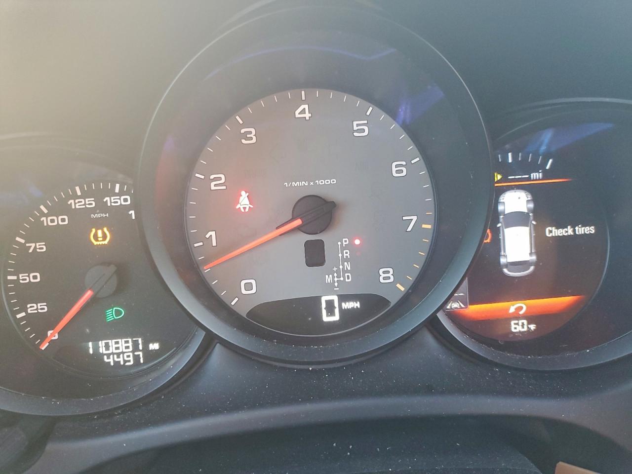 2018 Porsche Macan S VIN: WP1AB2A53JLB39588 Lot: 93965635