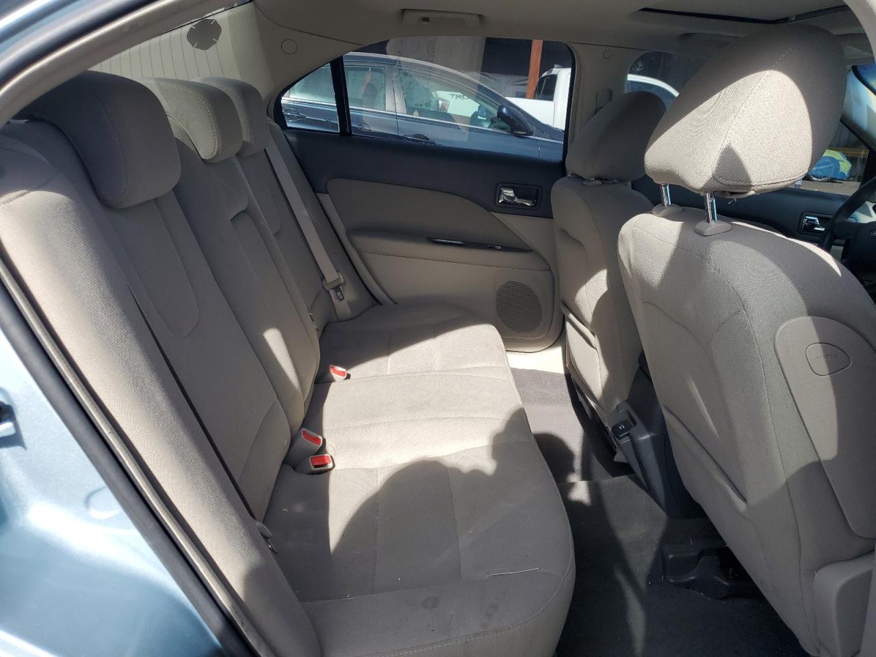 2010 Ford Fusion Hybrid VIN: 3FADP0L35AR150471 Lot: 92424945