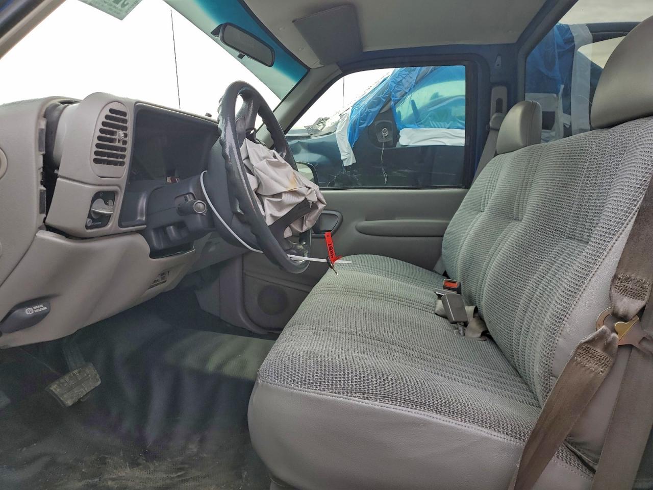 1997 Chevrolet Gmt-400 C1500 VIN: 1GCEC14W0VZ189852 Lot: 92738105