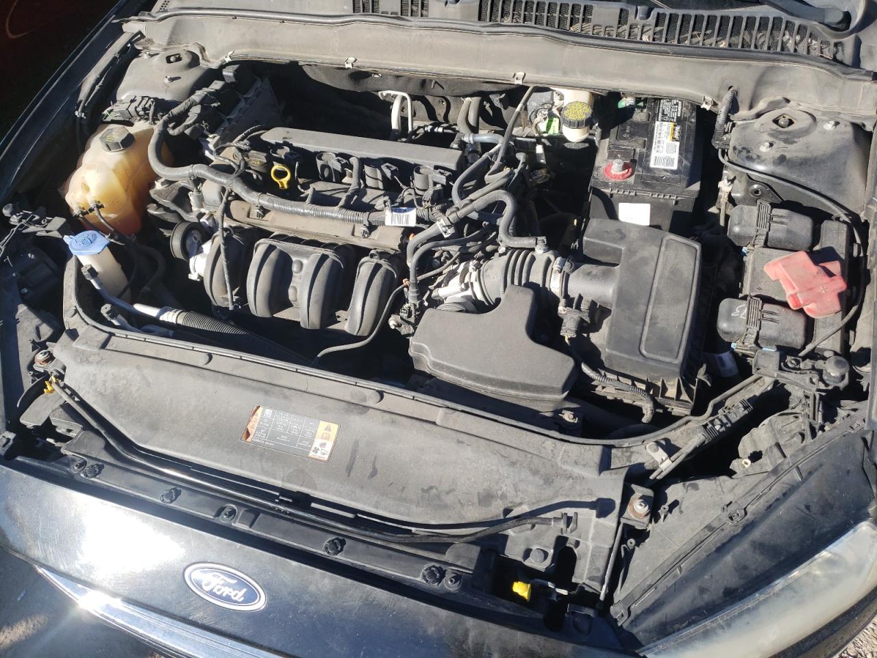 2016 Ford Fusion Se VIN: 329118 Lot: 92107295