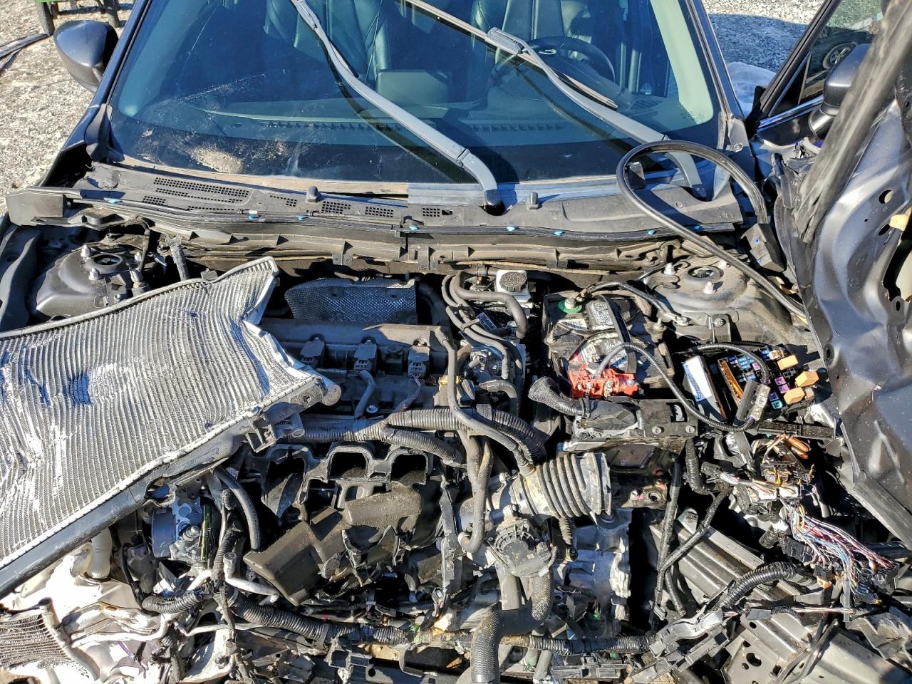 2018 Mazda 3 Touring VIN: 3MZBN1V37JM228043 Lot: 94362005