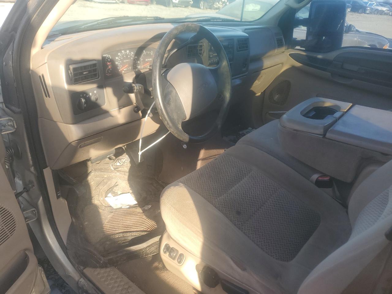 2001 Ford F350 Super Duty VIN: 1FTWW33F11ED23648 Lot: 90725185