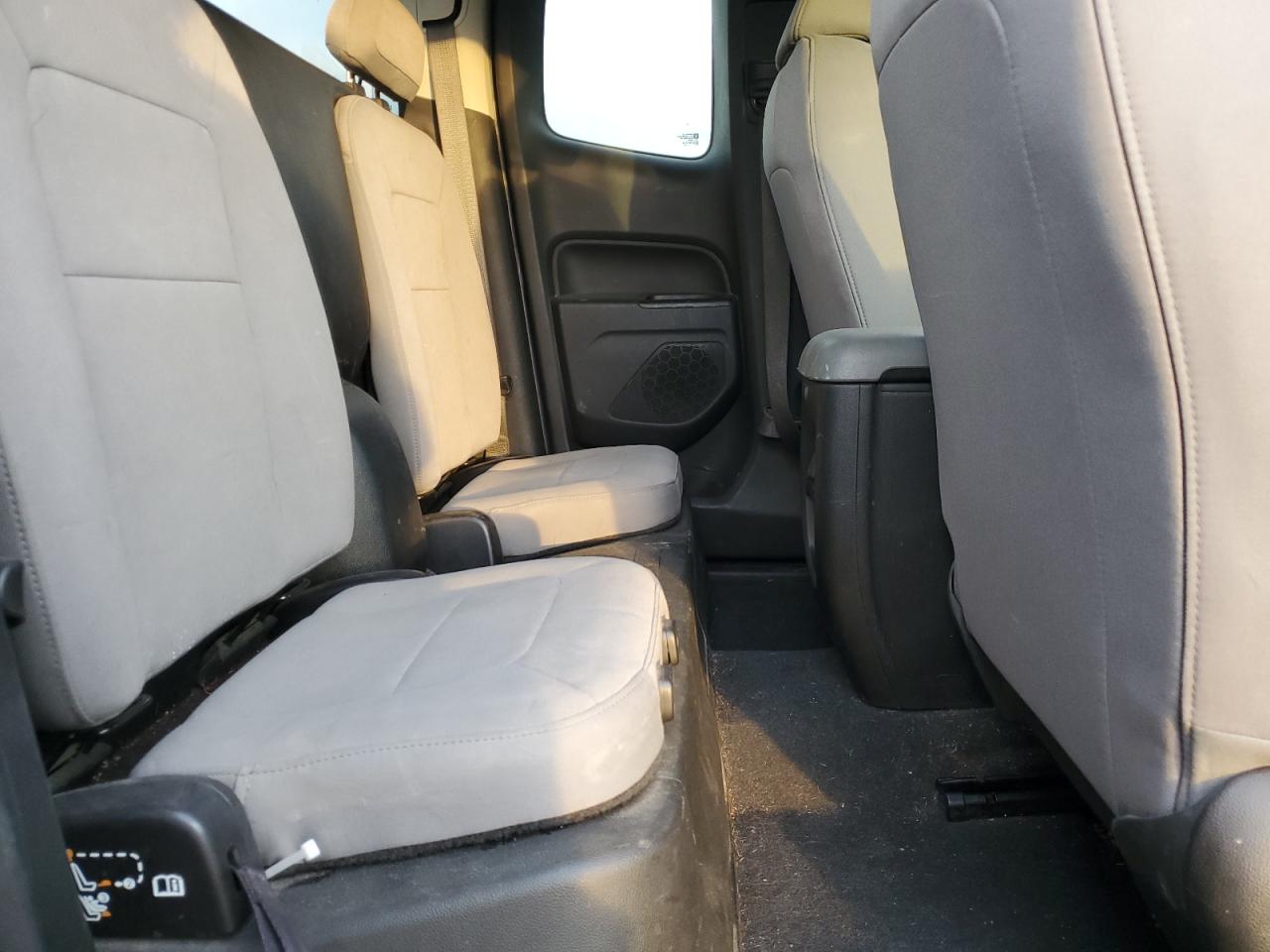 2020 Chevrolet Colorado VIN: 1GCHSBEN2L1237696 Lot: 92463295