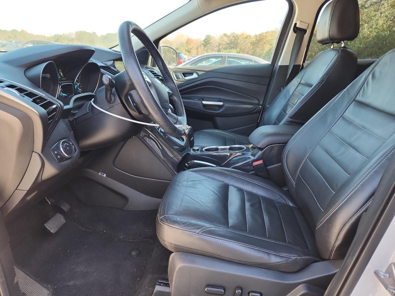 2016 Ford Escape Titanium VIN: 1FMCU0J98GUC50552 Lot: 92297545