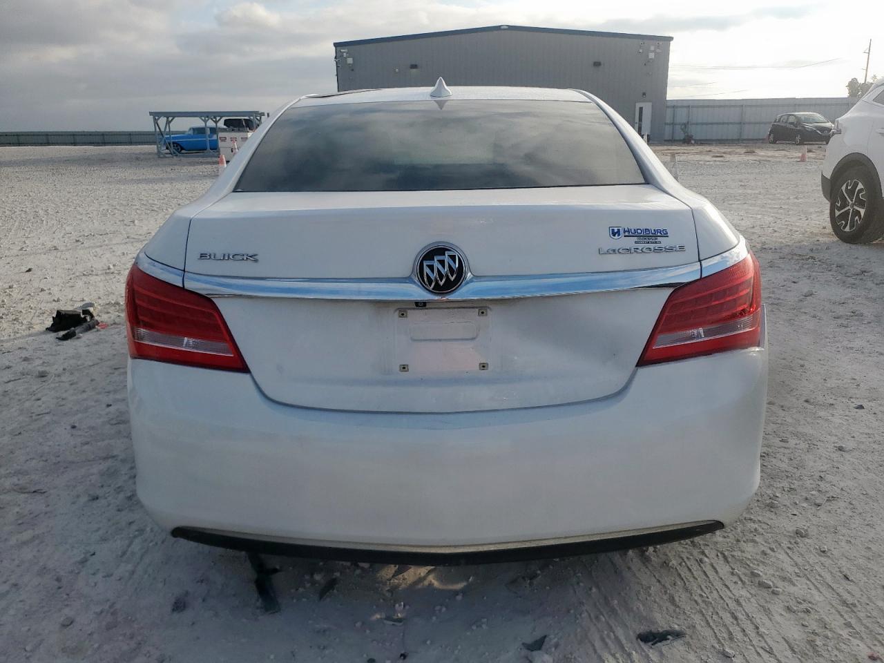 2015 Buick Lacrosse VIN: 1G4GA5GR9FF241831 Lot: 92875135