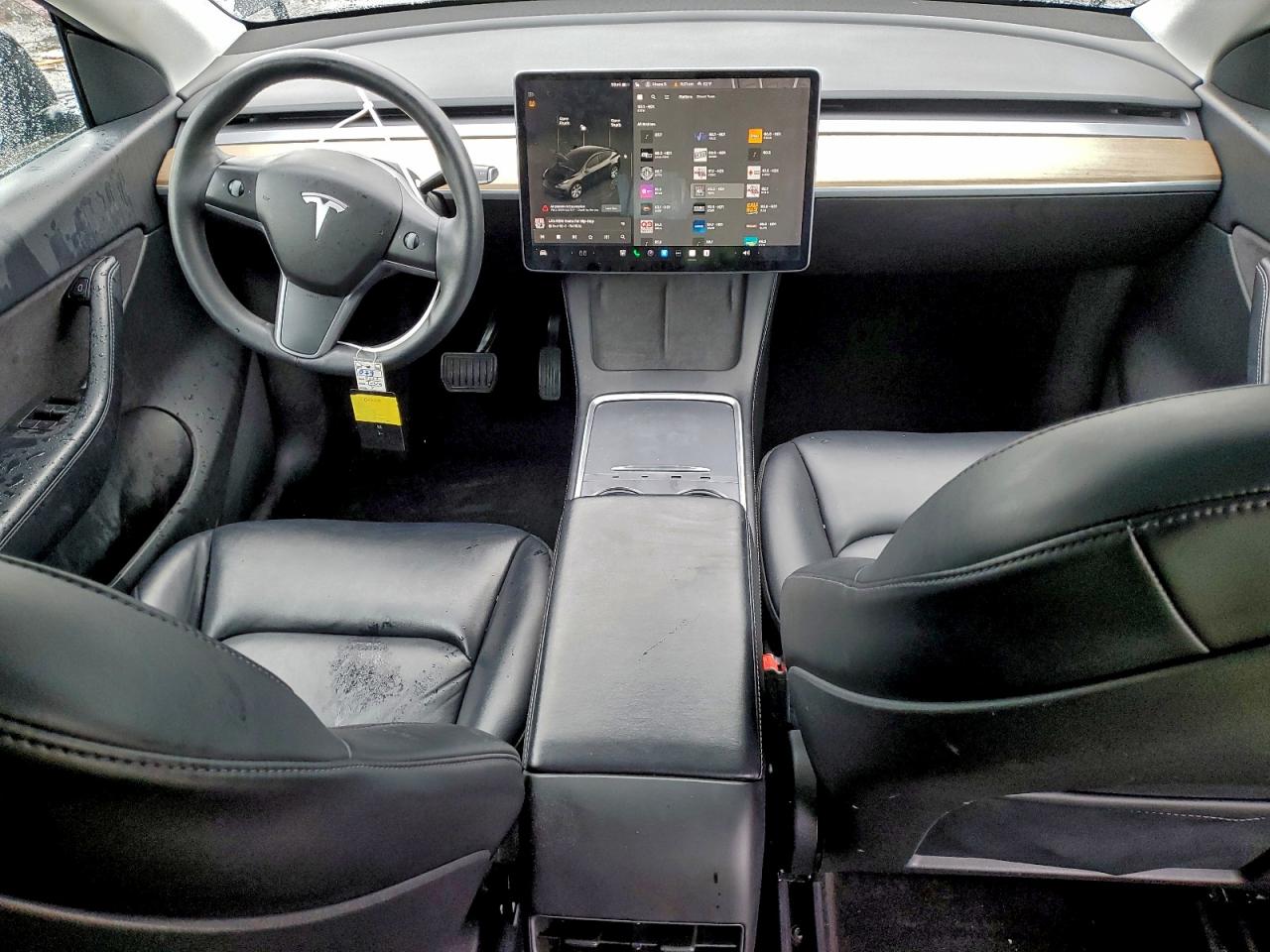 2022 Tesla Model Y VIN: 7SAYGAEE8NF389698 Lot: 92749645