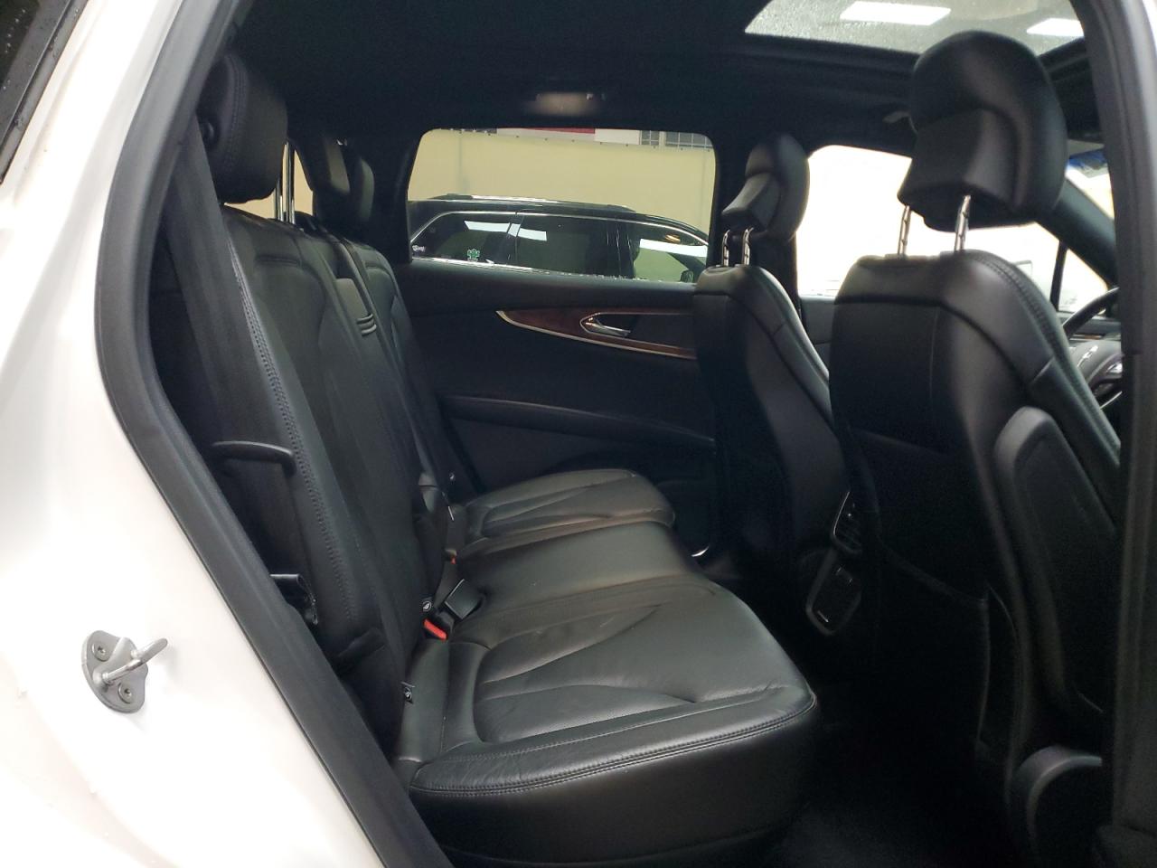 2016 Lincoln Mkx Reserve VIN: 2LMTJ8LR7GBL77338 Lot: 92259645