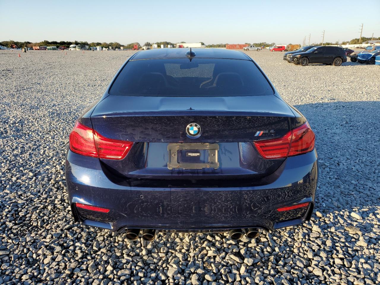 F82/F83