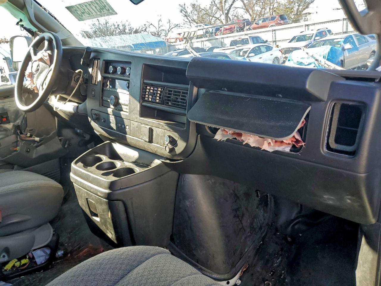 2025 GMC Savana G2500 VIN: 1GTW7AFP5S1158329 Lot: 94311345