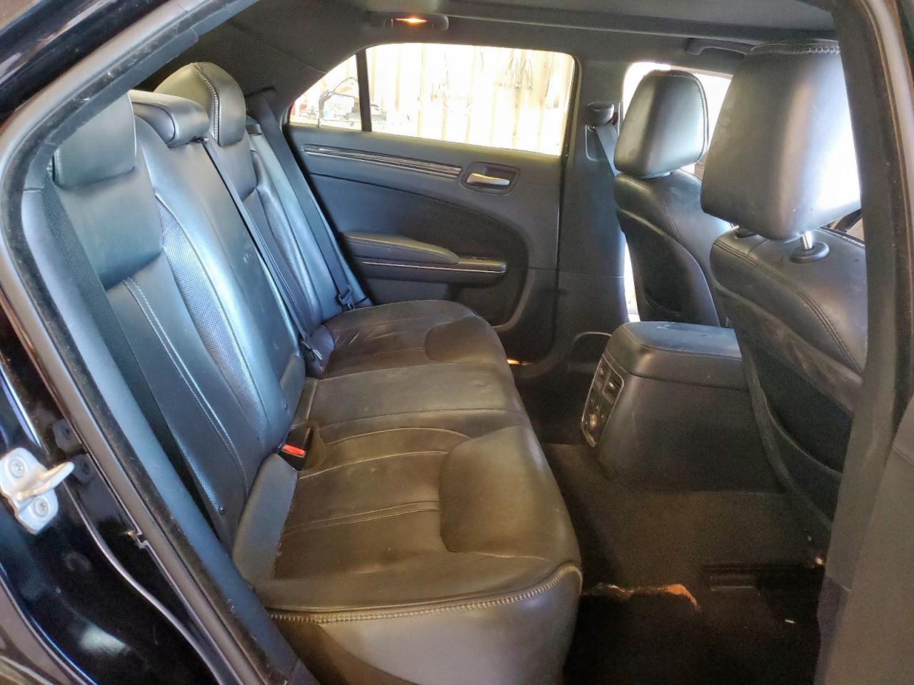 2013 Chrysler 300C Varvatos VIN: 2C3CCADG8DH740144 Lot: 90733915