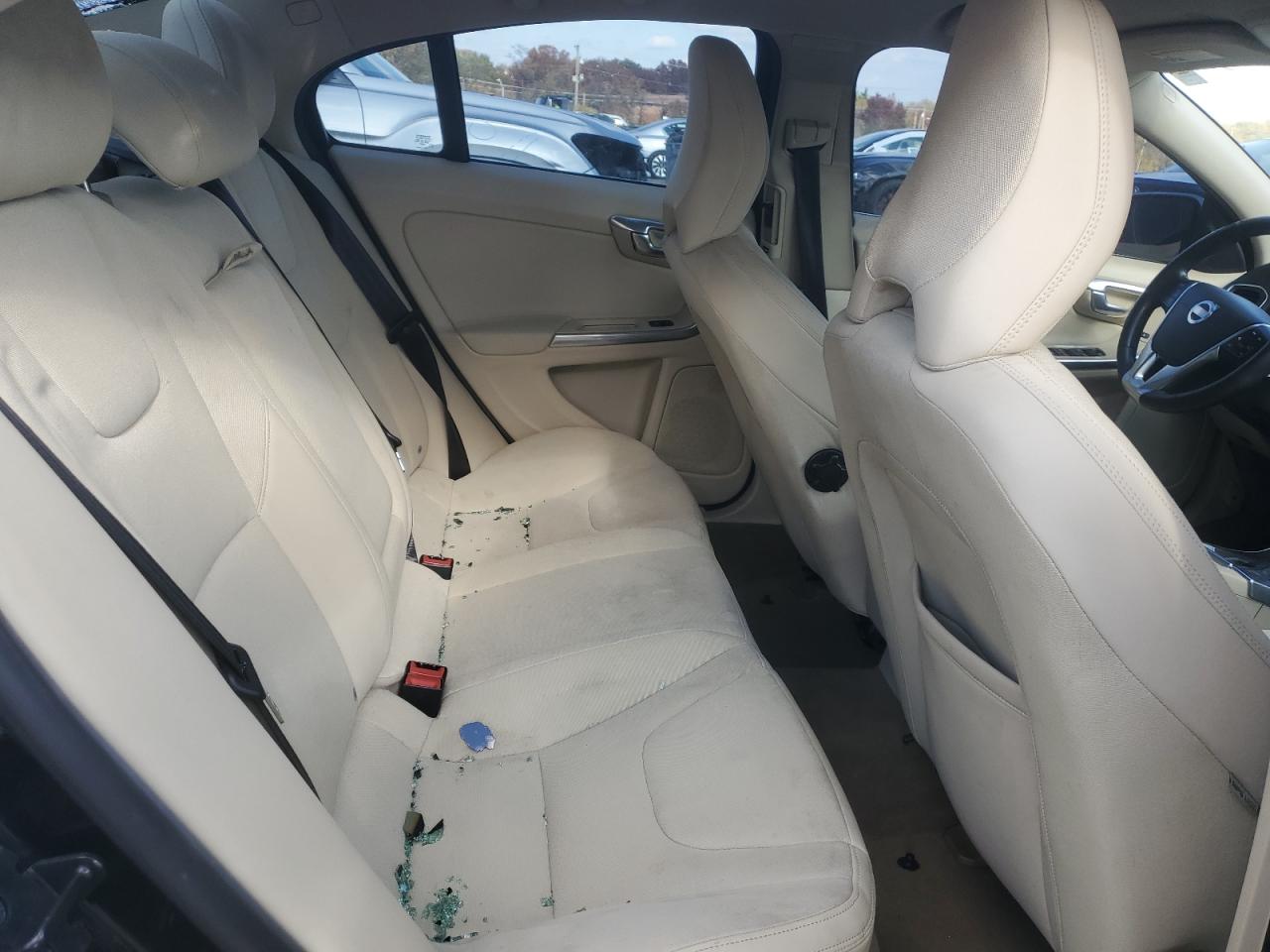 2013 Volvo S60 T5 VIN: YV1612FH2D2192686 Lot: 89811935