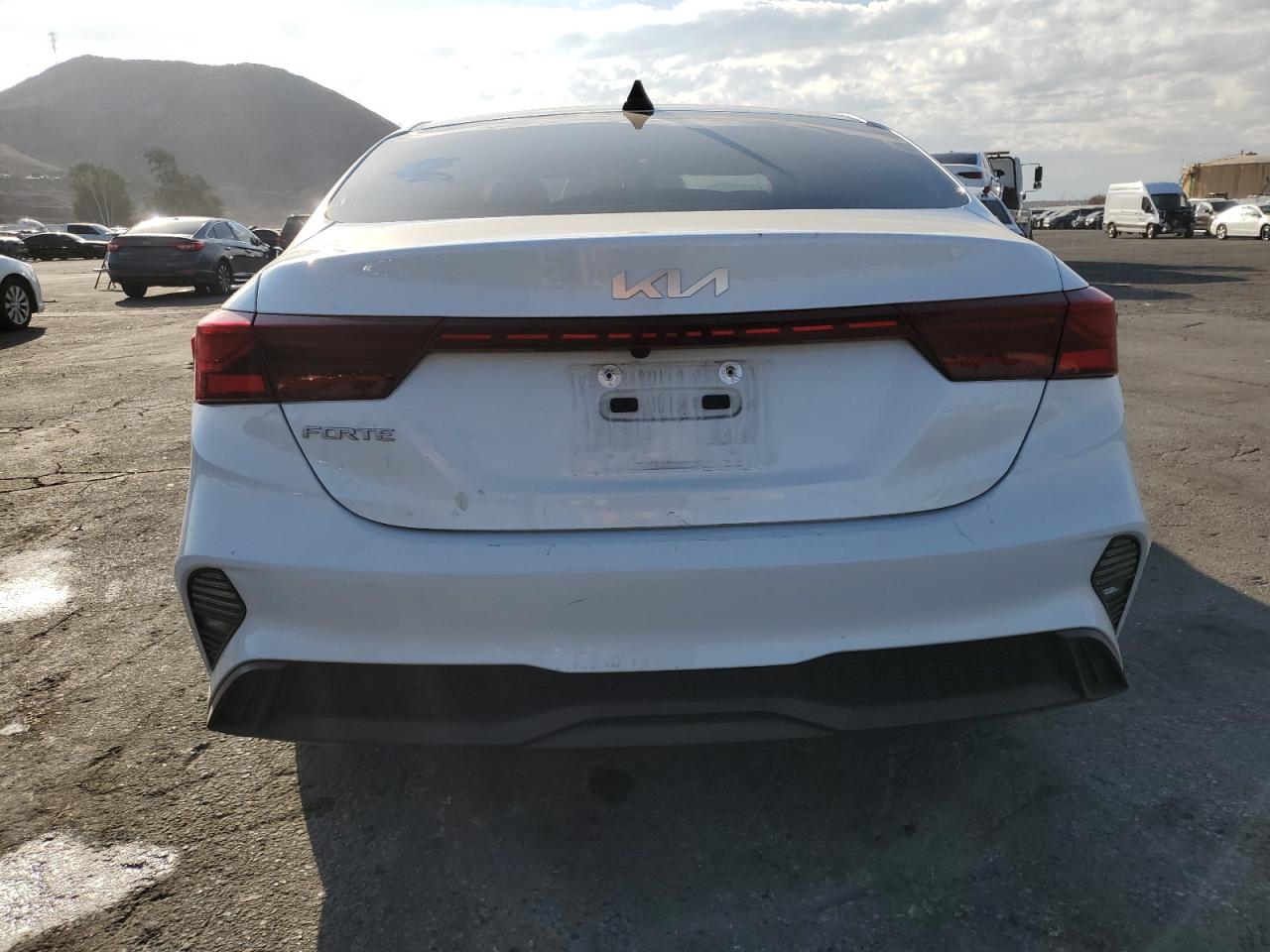 2023 Kia Forte Lx VIN: 3KPF24AD9PE650802 Lot: 92618135