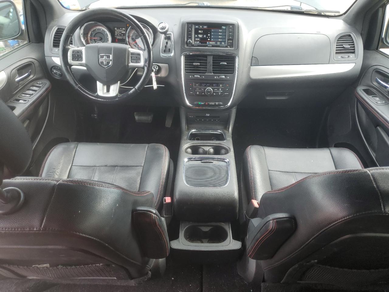 2014 Dodge Grand Caravan R/T VIN: 2C4RDGEGXER465683 Lot: 90671665