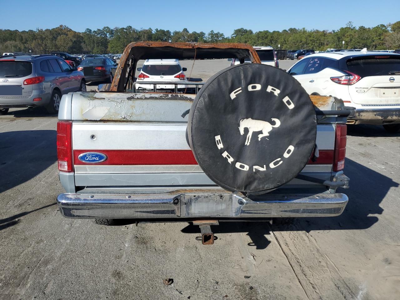 1984 Ford Bronco U100 VIN: 1FMDU15F9ELA55864 Lot: 92121875