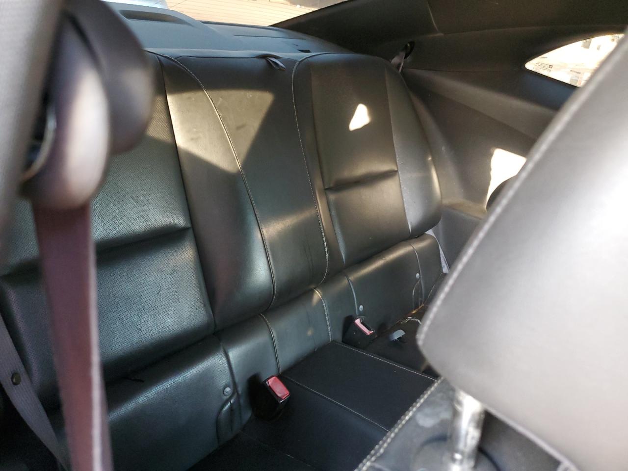 2011 Chevrolet Camaro Lt VIN: 2G1FC1EDXB9121204 Lot: 92421745