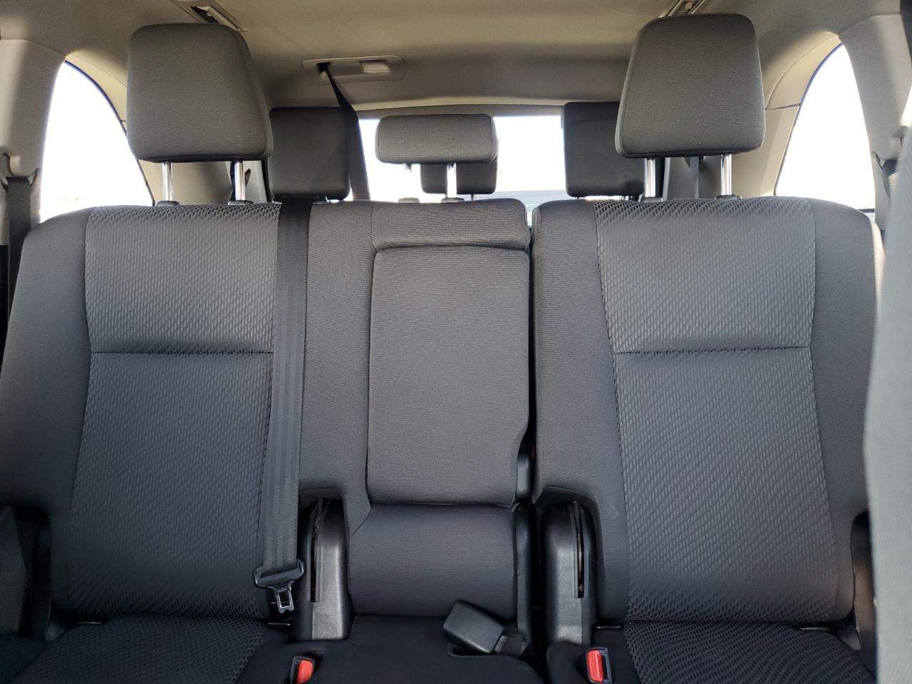 2019 Toyota Highlander Le VIN: 5TDZARFH7KS054420 Lot: 93867645