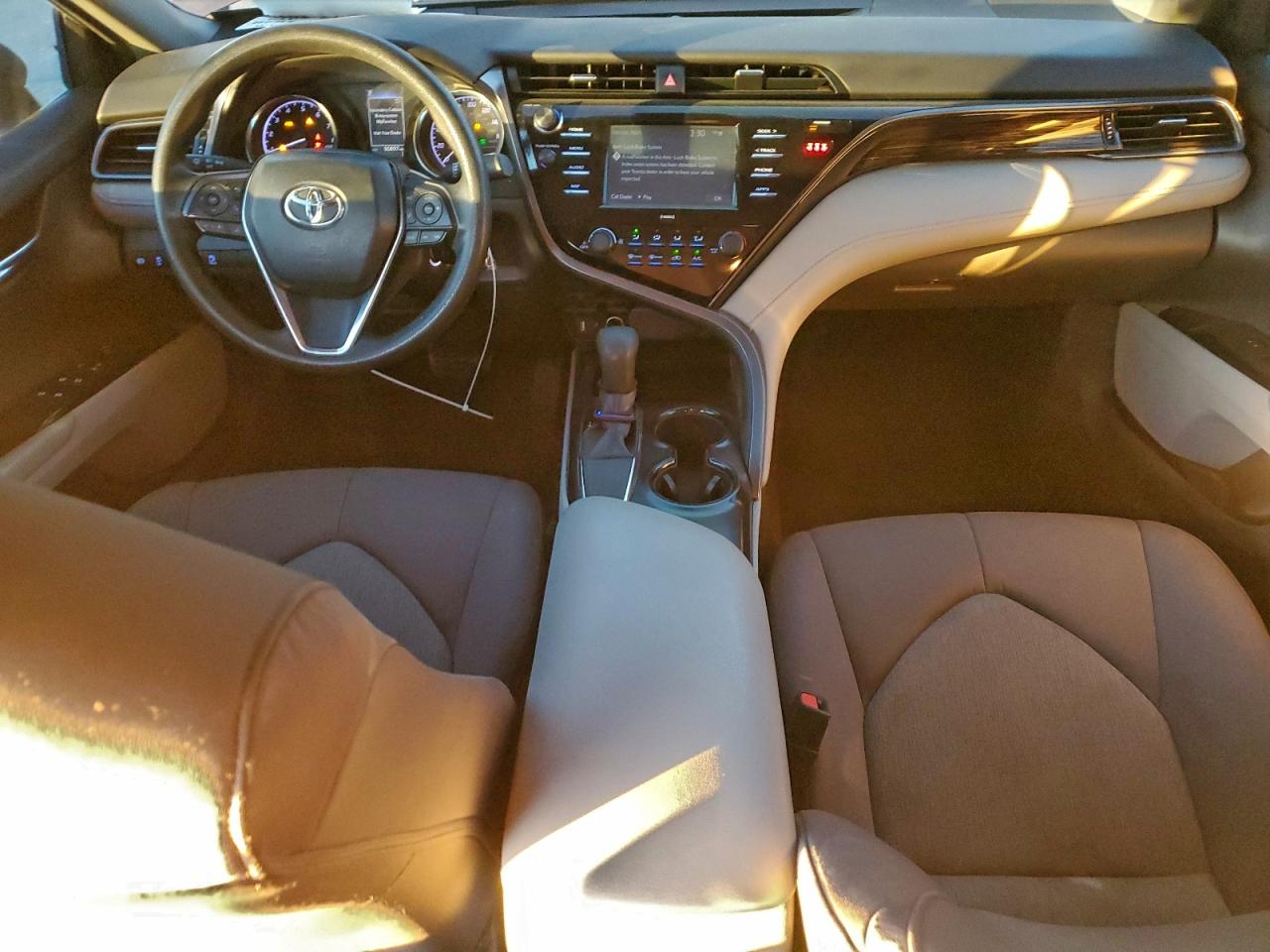 2020 Toyota Camry Le VIN: 4T1C11AK6LU950145 Lot: 93869645