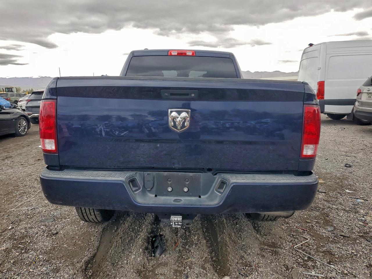 2018 Ram 1500 St VIN: 1C6RR6FG4JS330709 Lot: 93220845