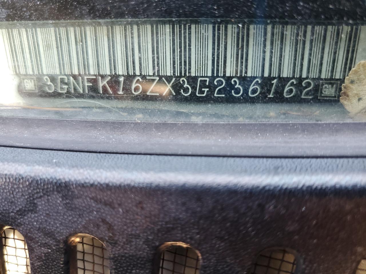 2003 Chevrolet Suburban K1500 VIN: 3GNFK16ZX3G236162 Lot: 92666215