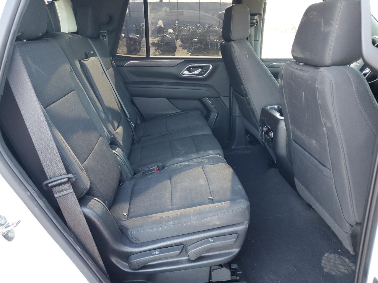 2022 Chevrolet Tahoe K1500 Ls VIN: 1GNSKMKD1NR355084 Lot: 92249225