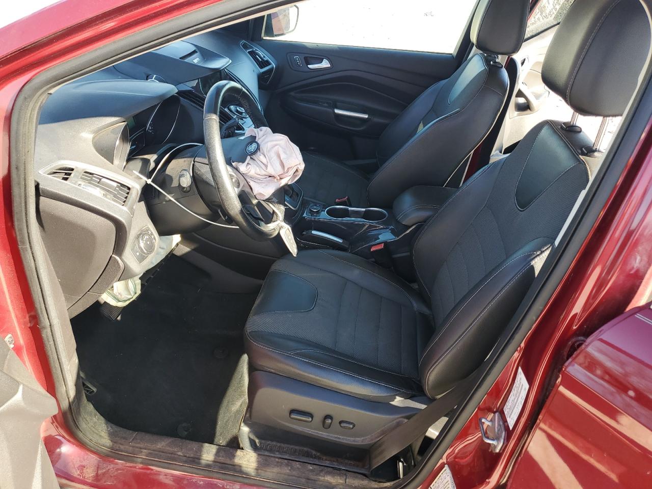 2013 Ford Escape Titanium VIN: 1FMCU9J90DUD38270 Lot: 92275755