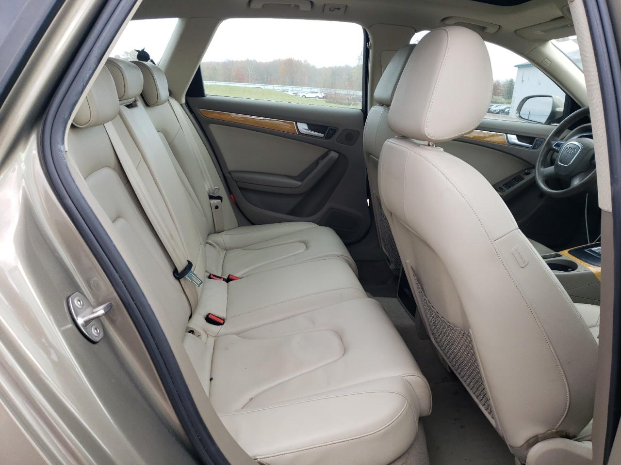 2010 Audi A4 Premium VIN: WAUSFAFL3AA134296 Lot: 90934205