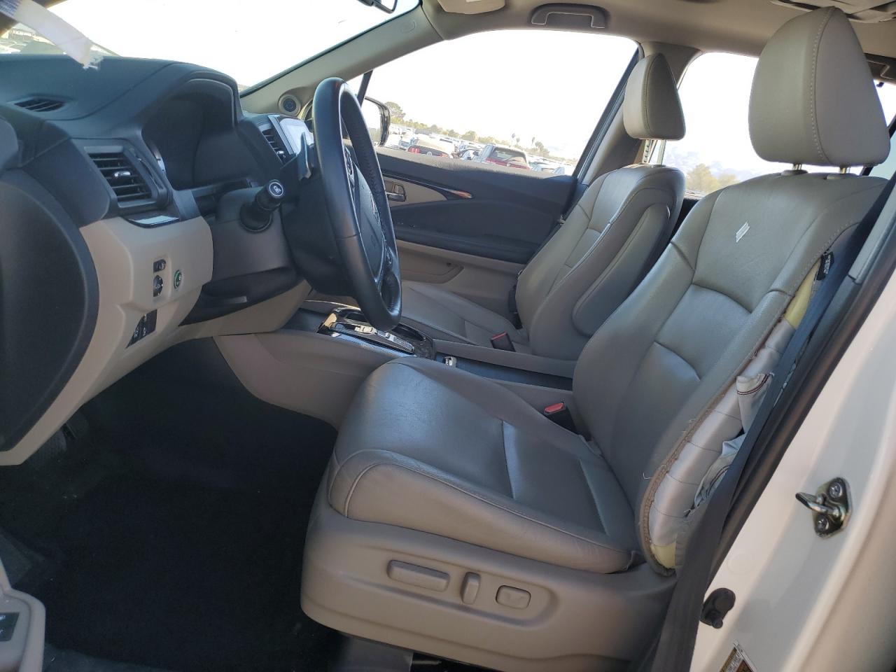 2016 Honda Pilot Touring VIN: 5FNYF6H92GB093462 Lot: 91360145