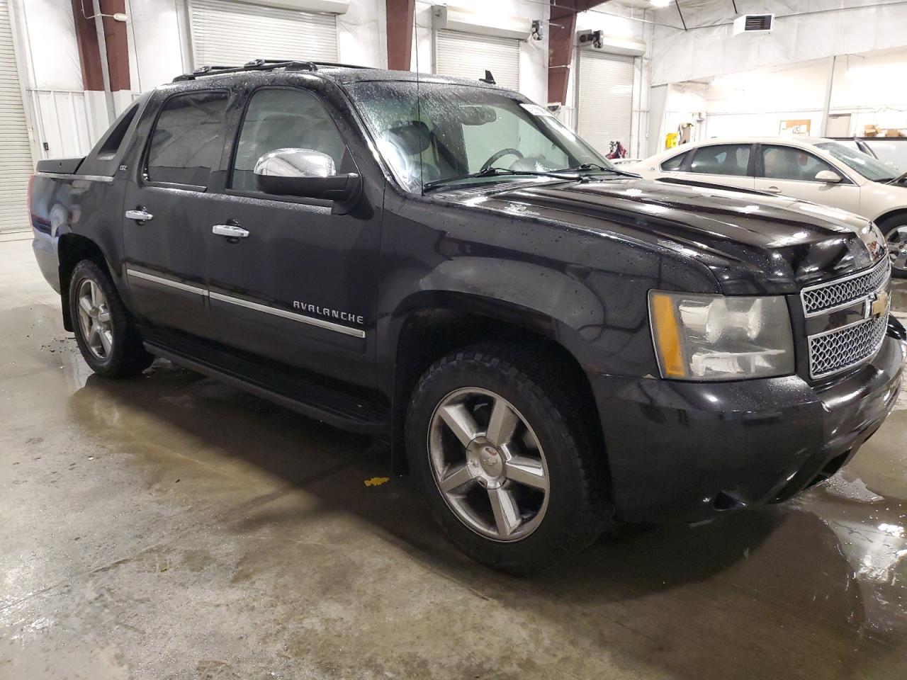 2011 Chevrolet Avalanche Ltz VIN: 3GNTKGE31BG272355 Lot: 93657725