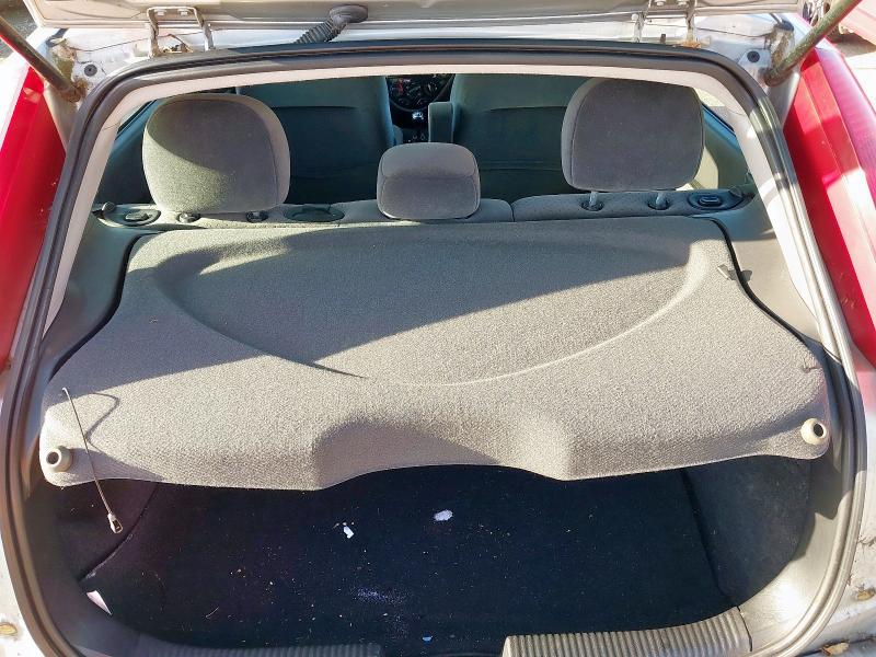 2002 FORD FOCUS FLIG