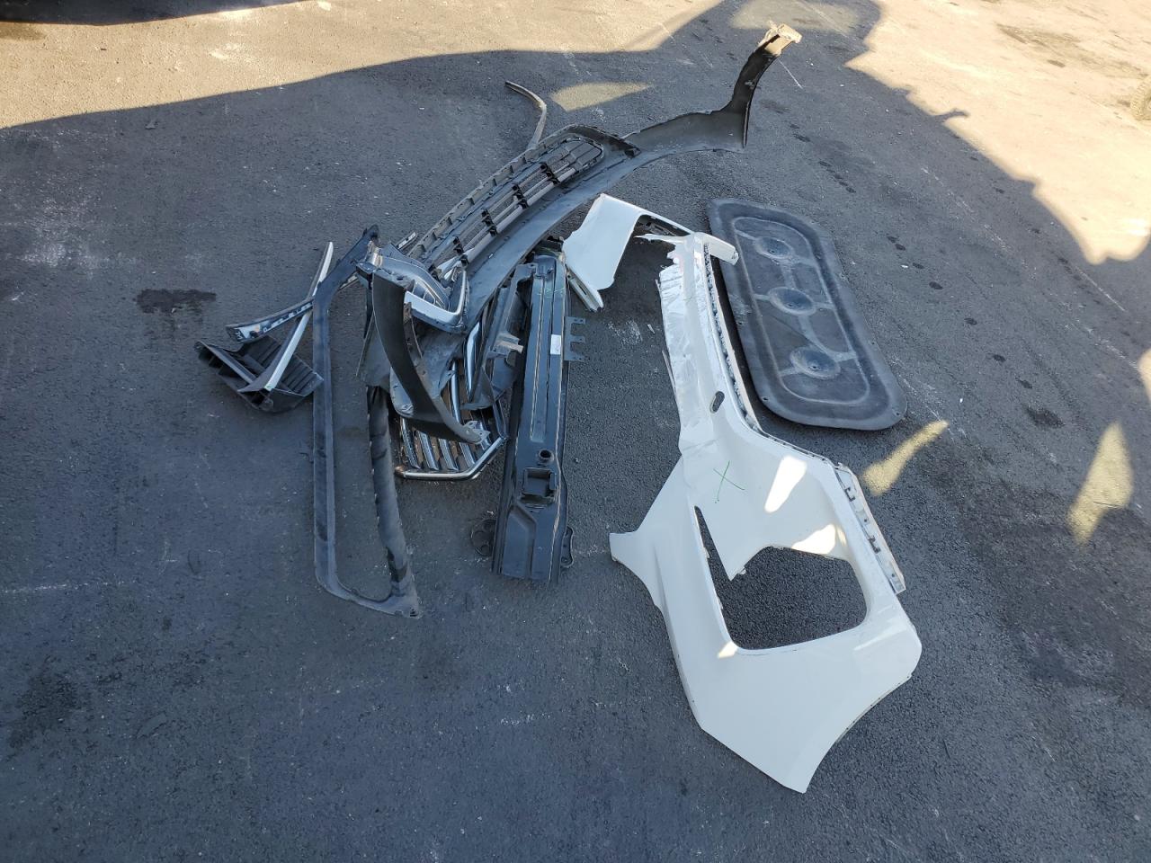 2018 Hyundai Santa Fe Se VIN: KM8SM4HF8JU258284 Lot: 91121755