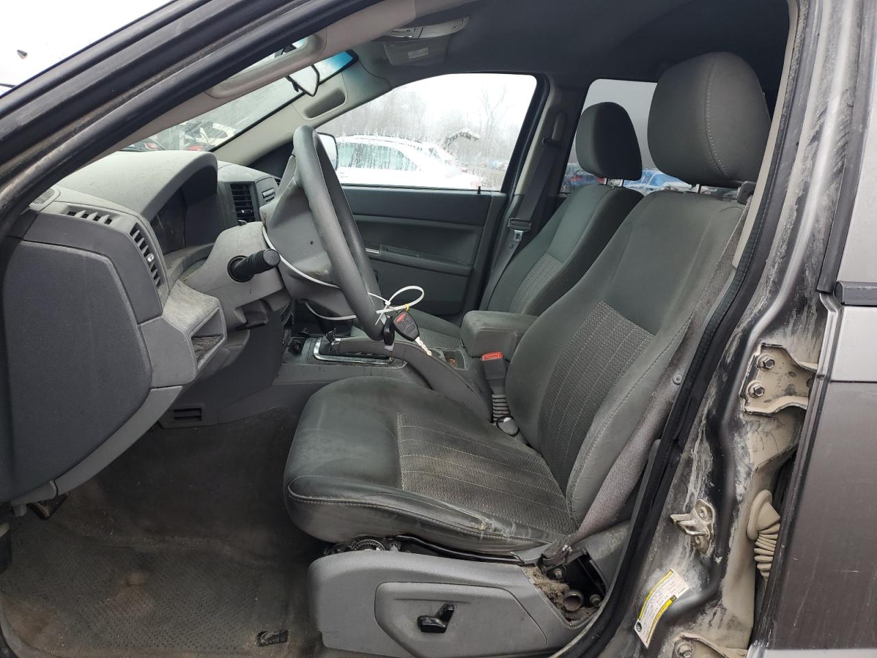 2007 Jeep Grand Cherokee Laredo VIN: 1J8GR48K37C596885 Lot: 93217745