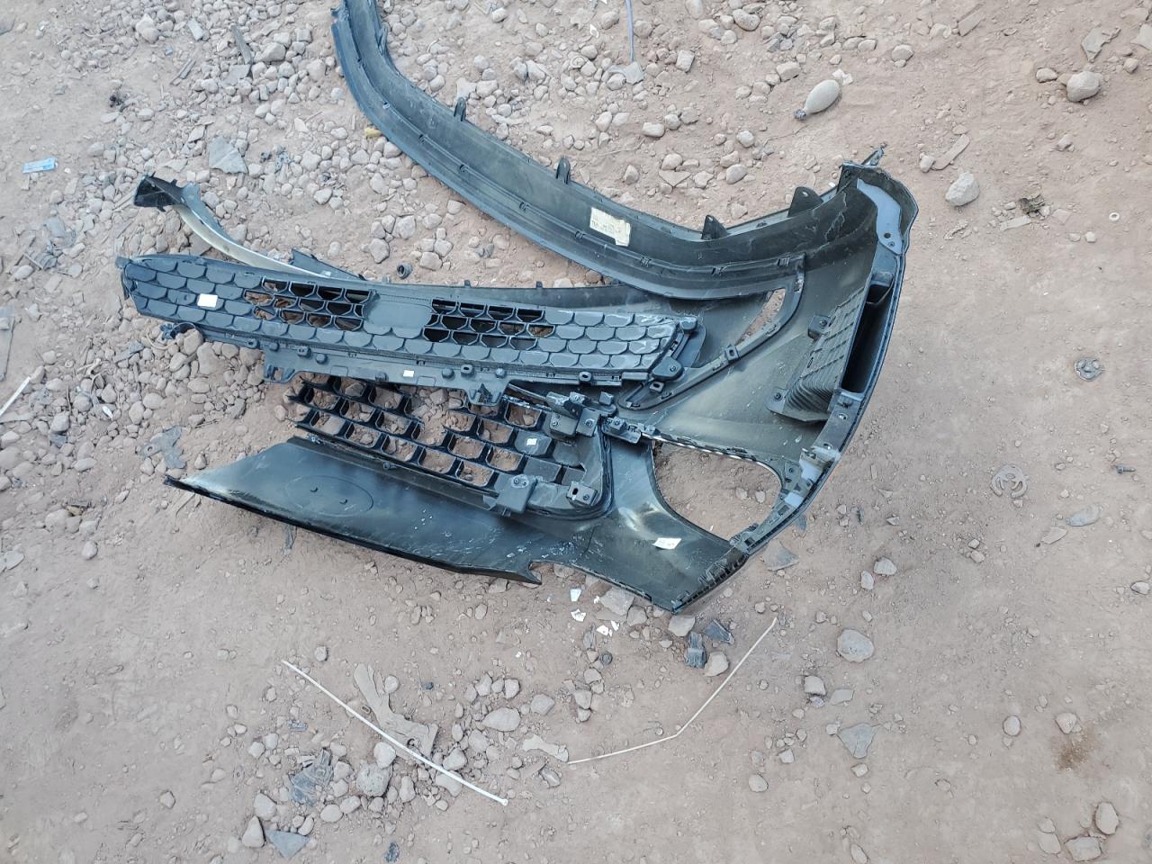 2022 Hyundai Kona Limited VIN: KM8K53A35NU786670 Lot: 92683845