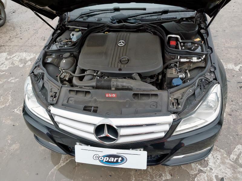 2013 MERCEDES-BENZ C CLASS C220 CDI BLUEEFFICIENCY EXECUTIVE SE 4DR AUTO