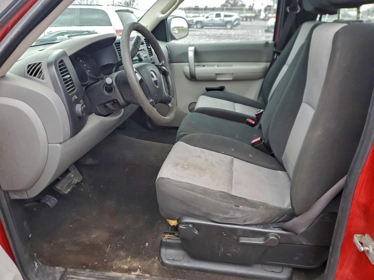 2008 GMC Sierra C1500 VIN: 1GTEC14X08Z273697 Lot: 94335485