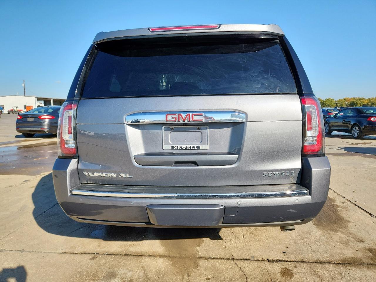 2019 GMC Yukon Xl Denali VIN: 1GKS2HKJ1KR189008 Lot: 92327685