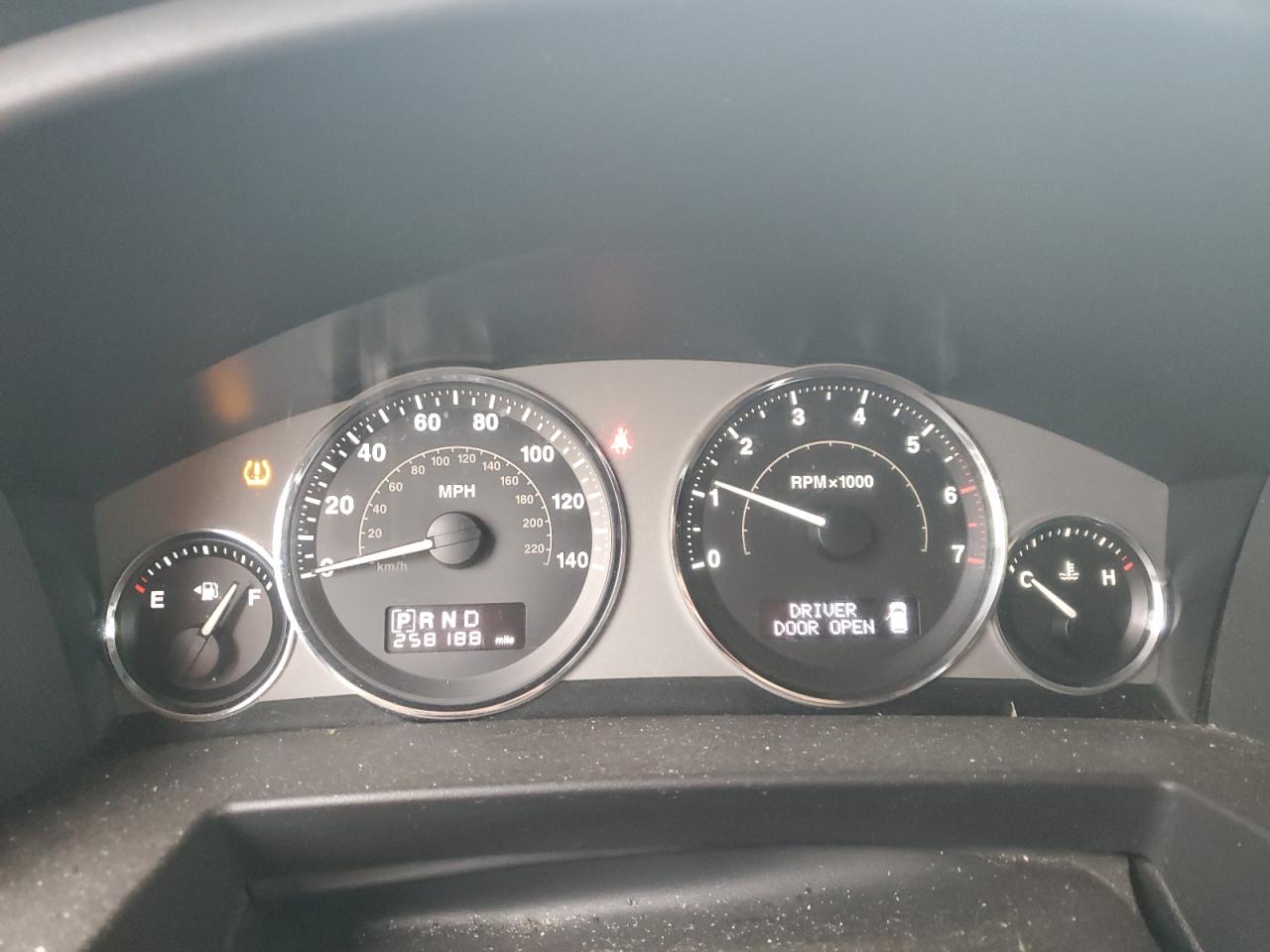 2008 Jeep Commander Limited VIN: 1J8HG58288C111349 Lot: 91290625