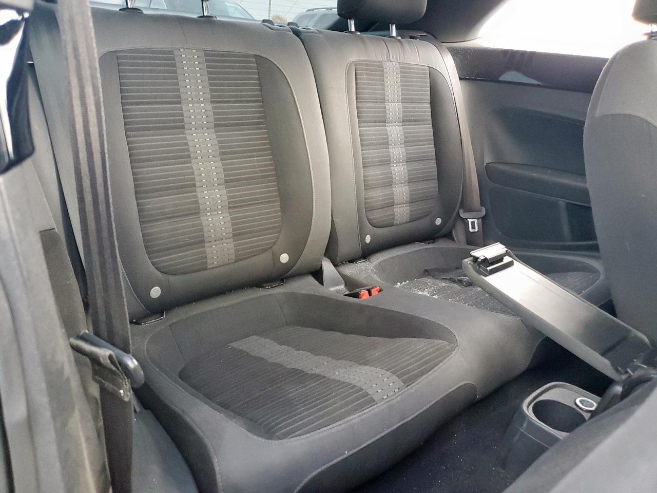 2012 Volkswagen Beetle Turbo VIN: 3VWV67AT8CM663711 Lot: 93427005