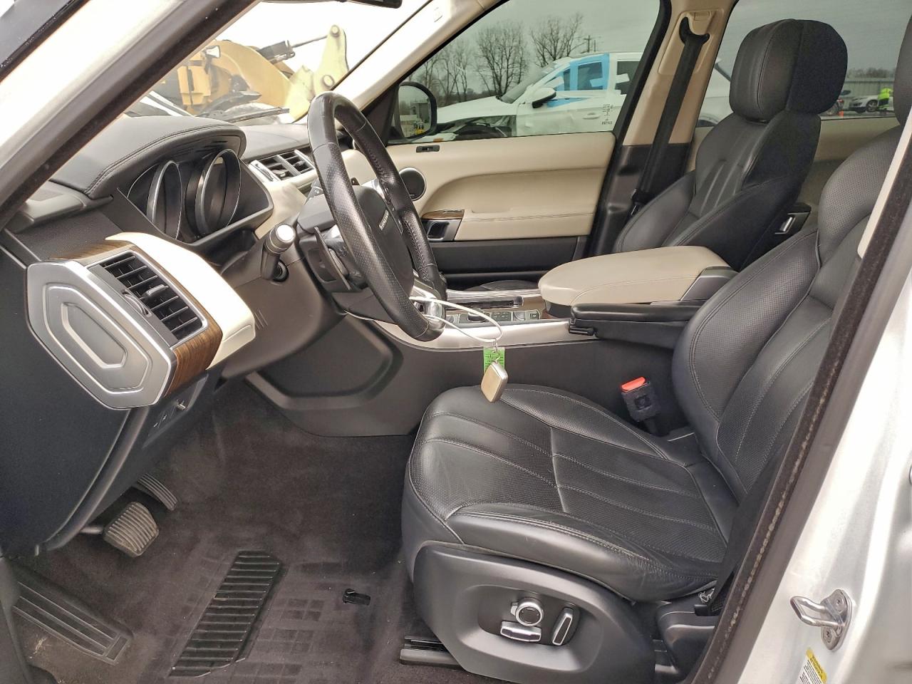 2016 Land Rover Range Rover Sport Sc VIN: SALWR2EF9GA560492 Lot: 94130365