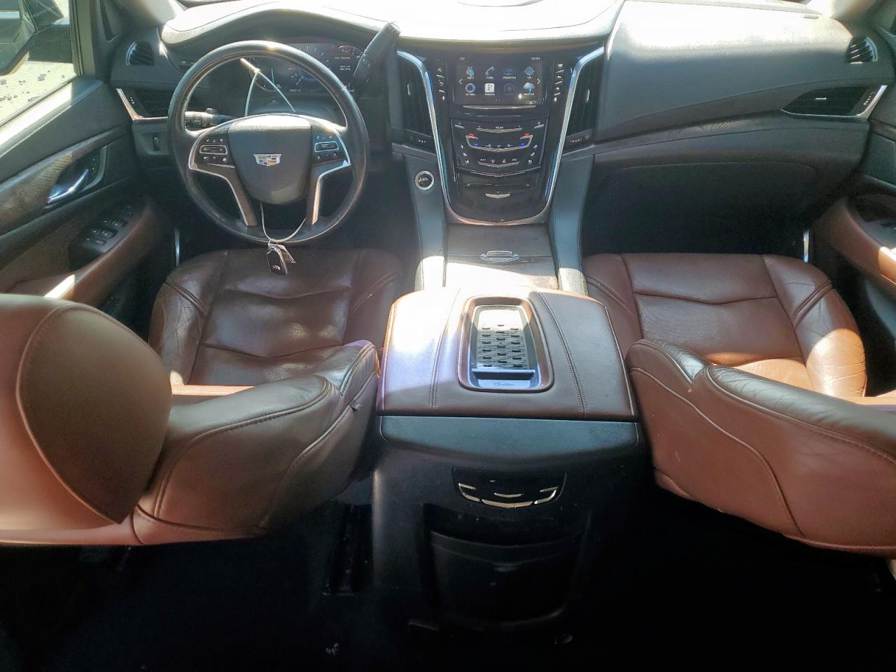 2016 Cadillac Escalade Luxury VIN: 1GYS4BKJ0GR273275 Lot: 92077465