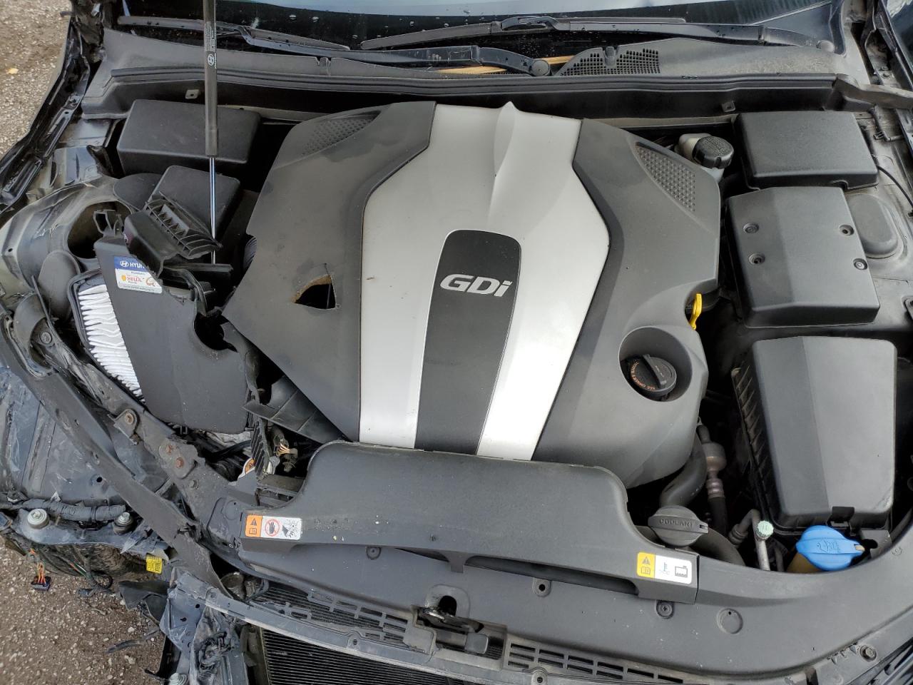 2013 Hyundai Genesis 3.8L VIN: KMHGC4DD2DU220454 Lot: 90321465