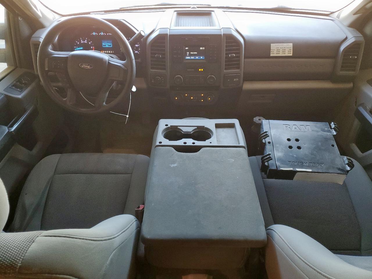 2018 Ford F250 Utility / Service Truck VIN: 1FD7W2B66JED05352 Lot: 91474845