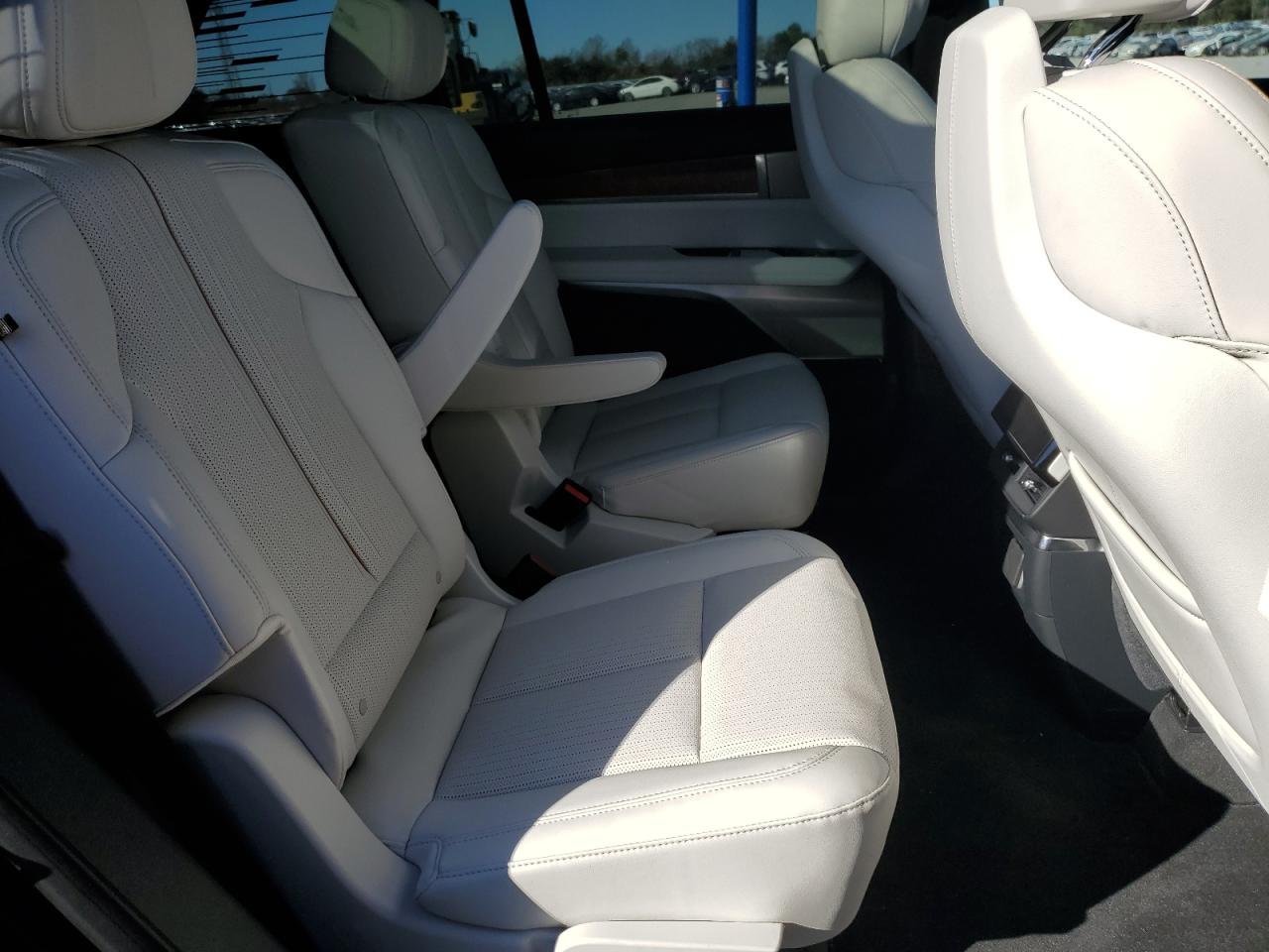 2026 Cadillac Vistiq Luxury VIN: 1GYC3KMLXTZ704706 Lot: 92673785