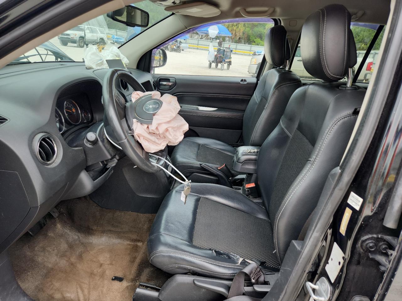 2014 Jeep Compass Latitude VIN: 1C4NJDEB9ED661868 Lot: 91597465