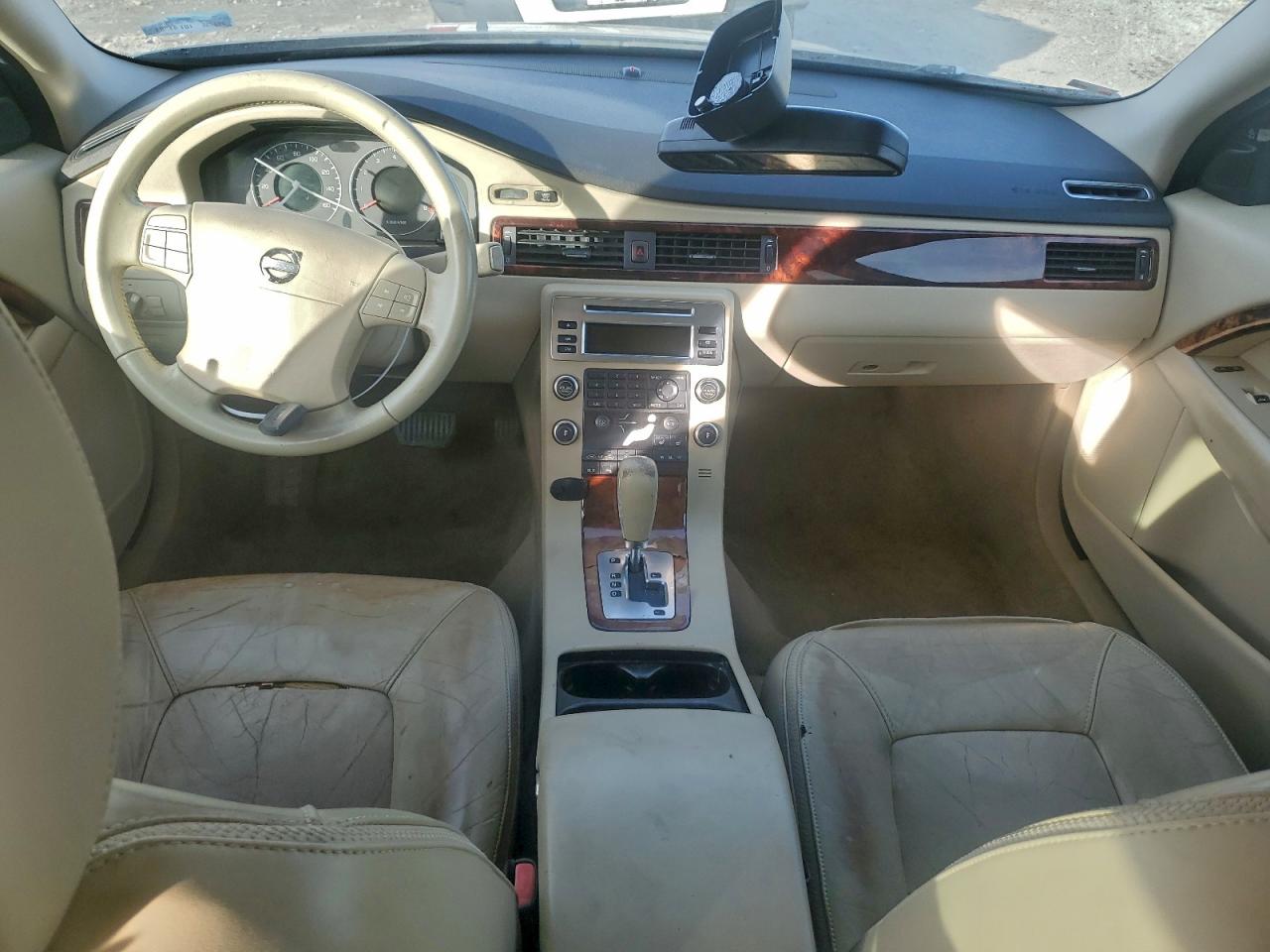 2008 Volvo Xc70 VIN: YV4BZ982581015413 Lot: 93981315