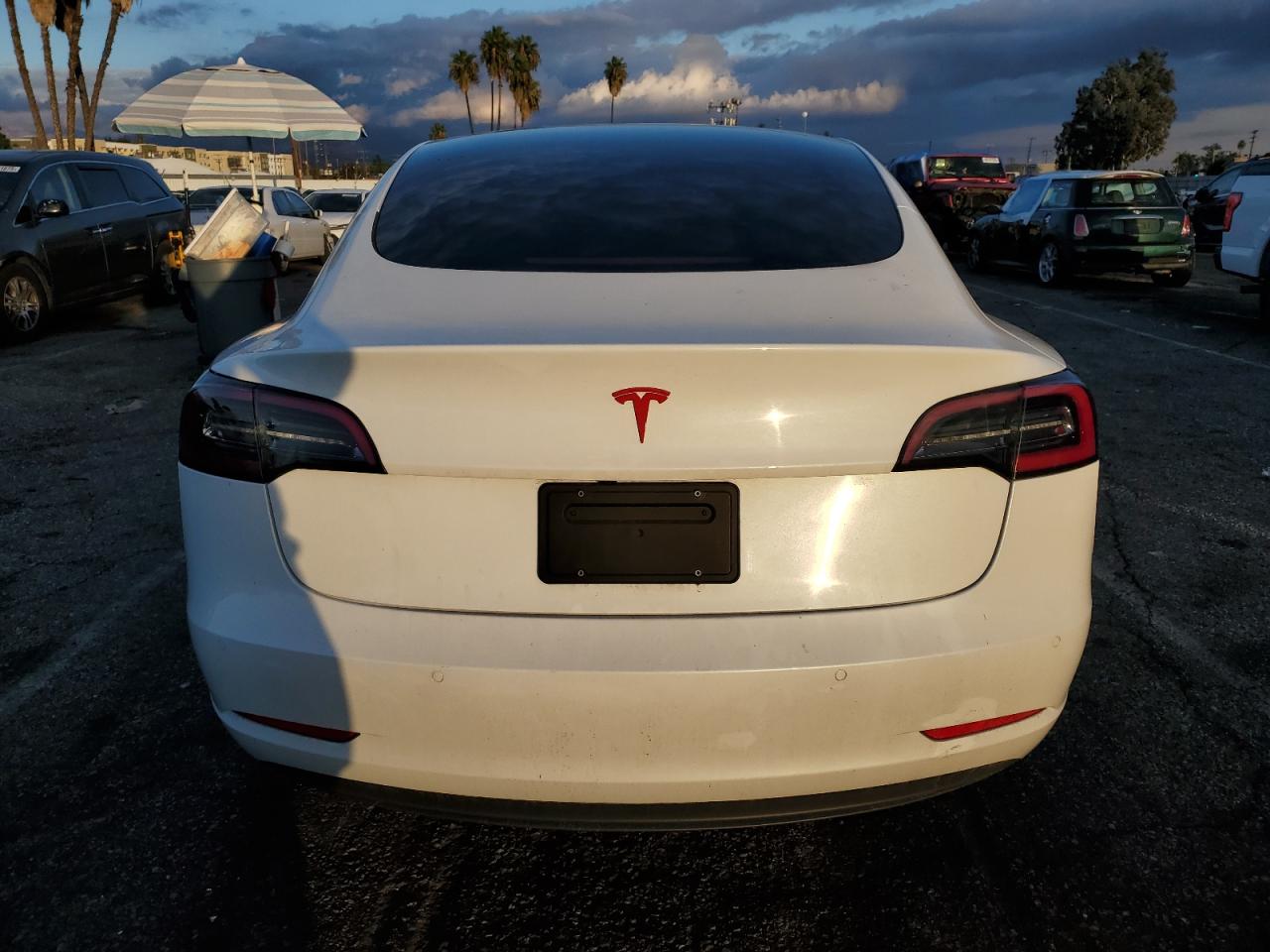 2022 Tesla Model 3 VIN: 5YJ3E1EB9NF268424 Lot: 93347805