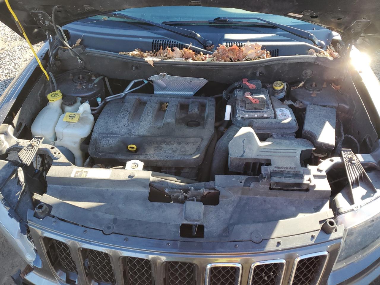 2016 Jeep Compass Sport VIN: 1C4NJDBB0GD779377 Lot: 93373555