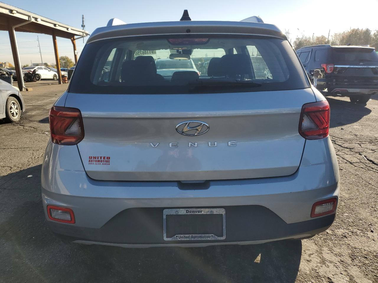 2021 Hyundai Venue Sel VIN: KMHRC8A3XMU105869 Lot: 91186755